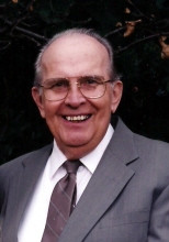 Lloyd  H. SELLE