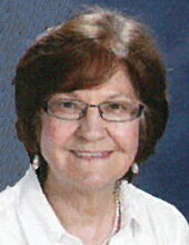 Loretta Lapointe Profile Photo