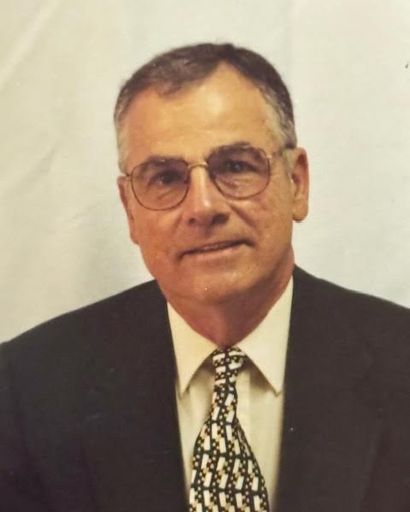 Everett Eugene (Gene) Ellinger