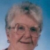 H Maxine Curnutt Profile Photo