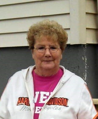 Patricia L. (Yates)  St. Johns