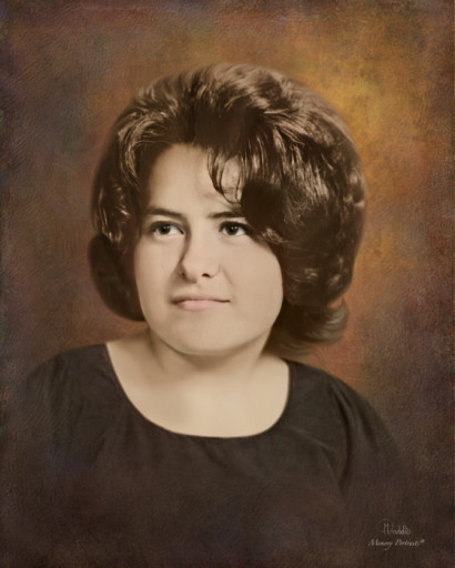 Refugia Hinojos Profile Photo