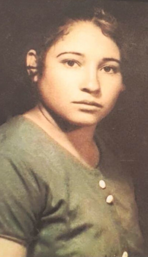 Josefina Torres