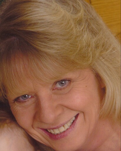 Edythe Rose Mills's obituary image