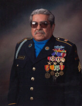 Luis Hernandez  Jr.