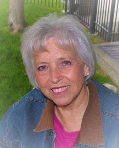 Julianna Miller Brooks Obituary April 7, 2023 - Russon Mortuary & Crematory