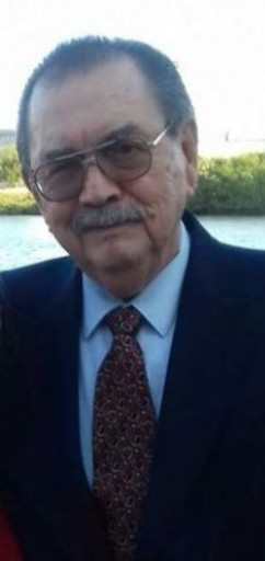 Carlos Garza Profile Photo