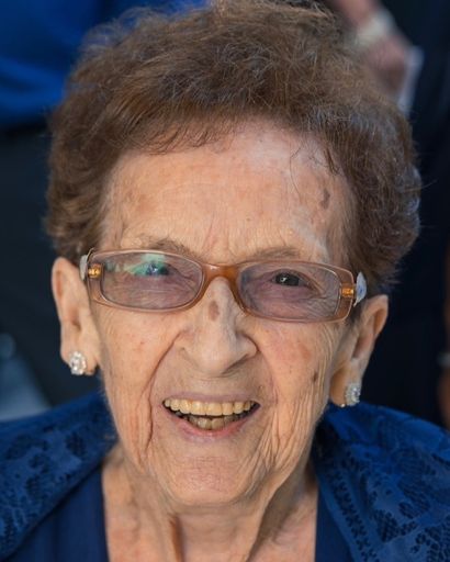 Blanche L. Tubbs's obituary image