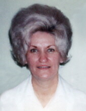 Nannie  Van Holland