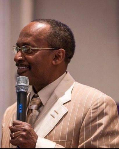 Pastor Carroll Carter (Lansing)