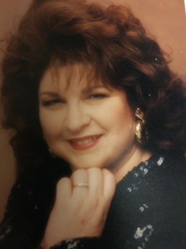 Elizabeth Morris Profile Photo