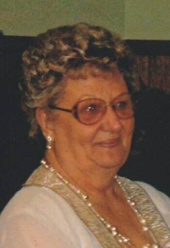 Bonnie Ruth "Memaw" Beecher