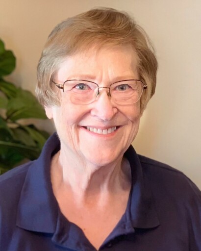 Gloria Lish's obituary image