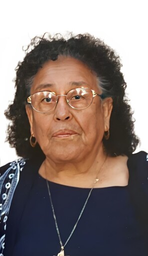 Ernestina R. Casanova