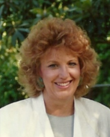 Elaine Hering White Profile Photo