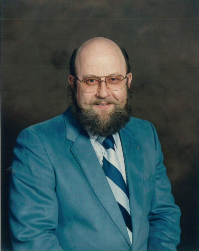 Thomas L. Lewellyn Profile Photo