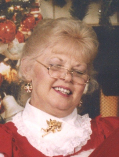 Marilyn "Mrs. Santa" Propst Profile Photo