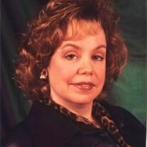 Lisa Cross Profile Photo