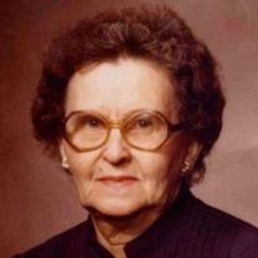 Louise Hall Profile Photo