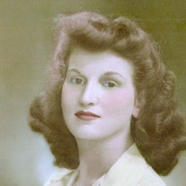 Elvira Calcagno Profile Photo
