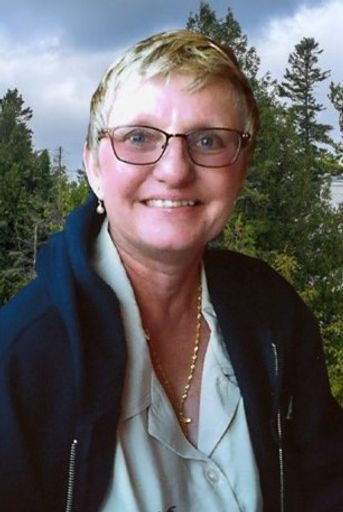 Yvonne Eyk Profile Photo