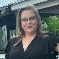 Jennifer "Aunt-T" Romero Profile Photo