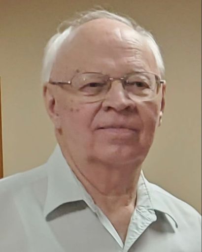 Kenneth L. Kluesner's obituary image