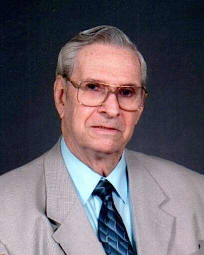 Lowell D. Bassett Profile Photo