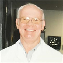 Dr. Paul Bottom Profile Photo