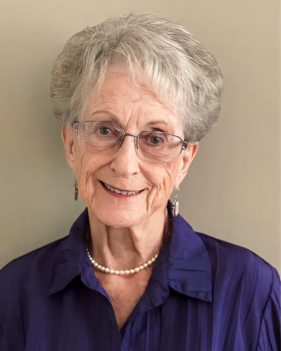 Gloria Thurston Earl's obituary image