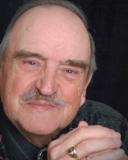 Roy Ralston Crussell's obituary image