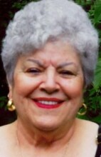 Loretta (Perry)  Souza