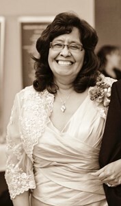 Gloria J. Pereda