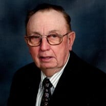 Luther L. Redeker Profile Photo