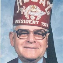 Warren Sanders Profile Photo