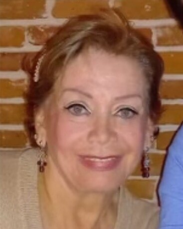 Elena Guzman Profile Photo
