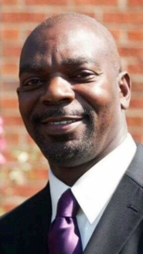 Rev. Roderick Davis Profile Photo