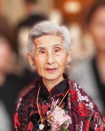 Wong Oi Ching 黃愛貞女士