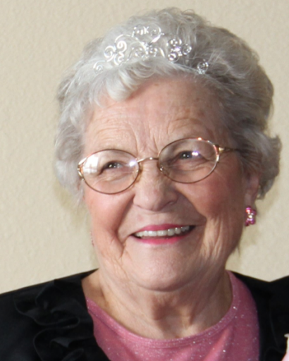 Helen Ruth Snedden's obituary image