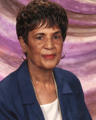 Naomi Dennis's obituary image