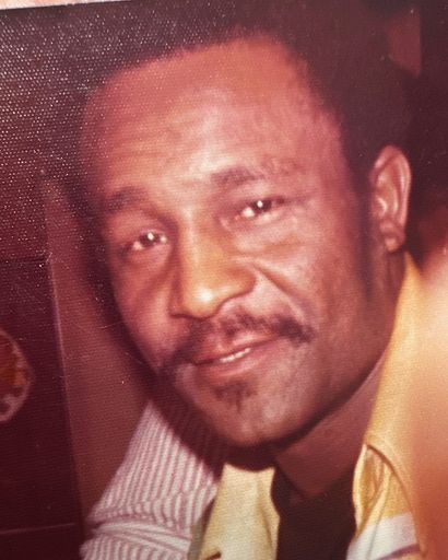 Ennis Simon, Sr.'s obituary image