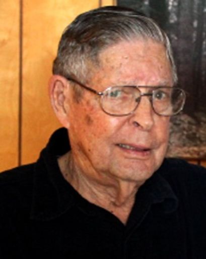 Donald H. Whitten's obituary image