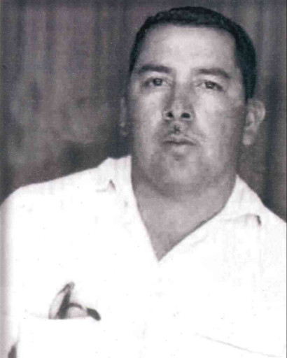 Roberto R Barrera