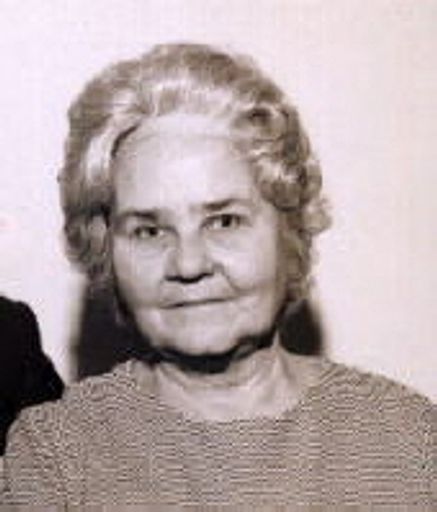 Winnie Mae "Nannie" Riddle