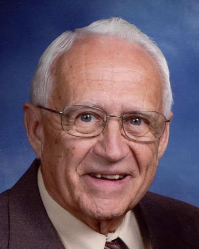 Paul L. Weiss's obituary image