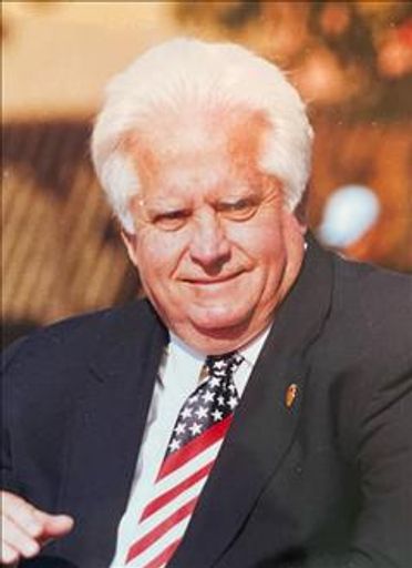 Gordon Thomas Woods Sr. Profile Photo