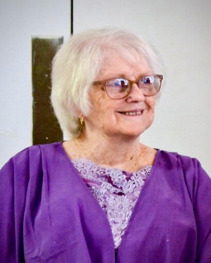 Elva Lou Maness's obituary image