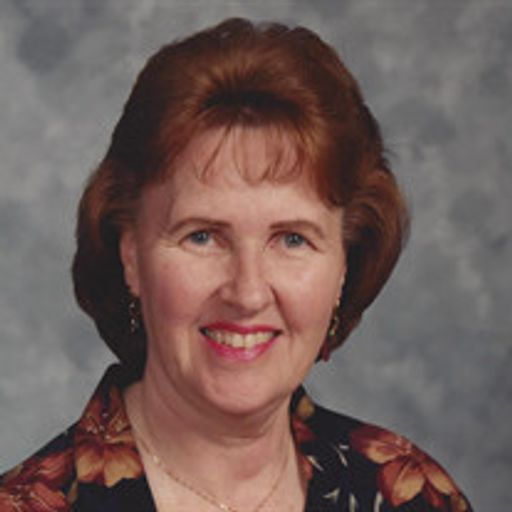 Carolyn Wisenauer Profile Photo