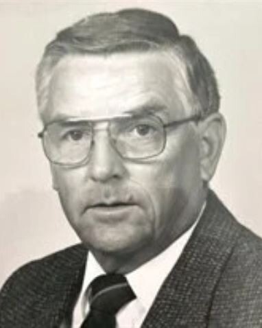 Charles Eugene Foslien's obituary image