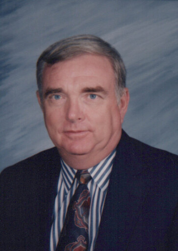 Denton F. Henrich Profile Photo